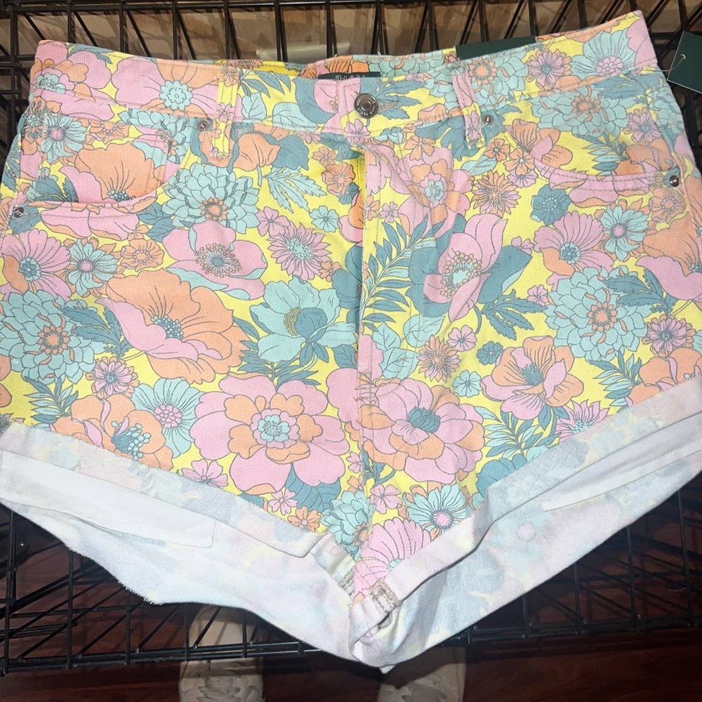 Floral Women's Shorts